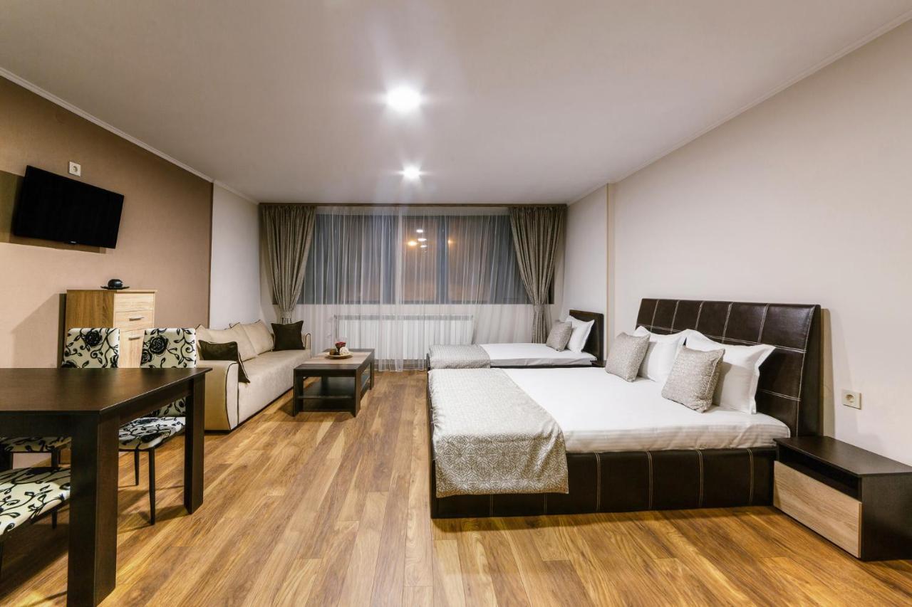 קיוסטנדיל Family Hotel Ring & Thermal מראה חיצוני תמונה